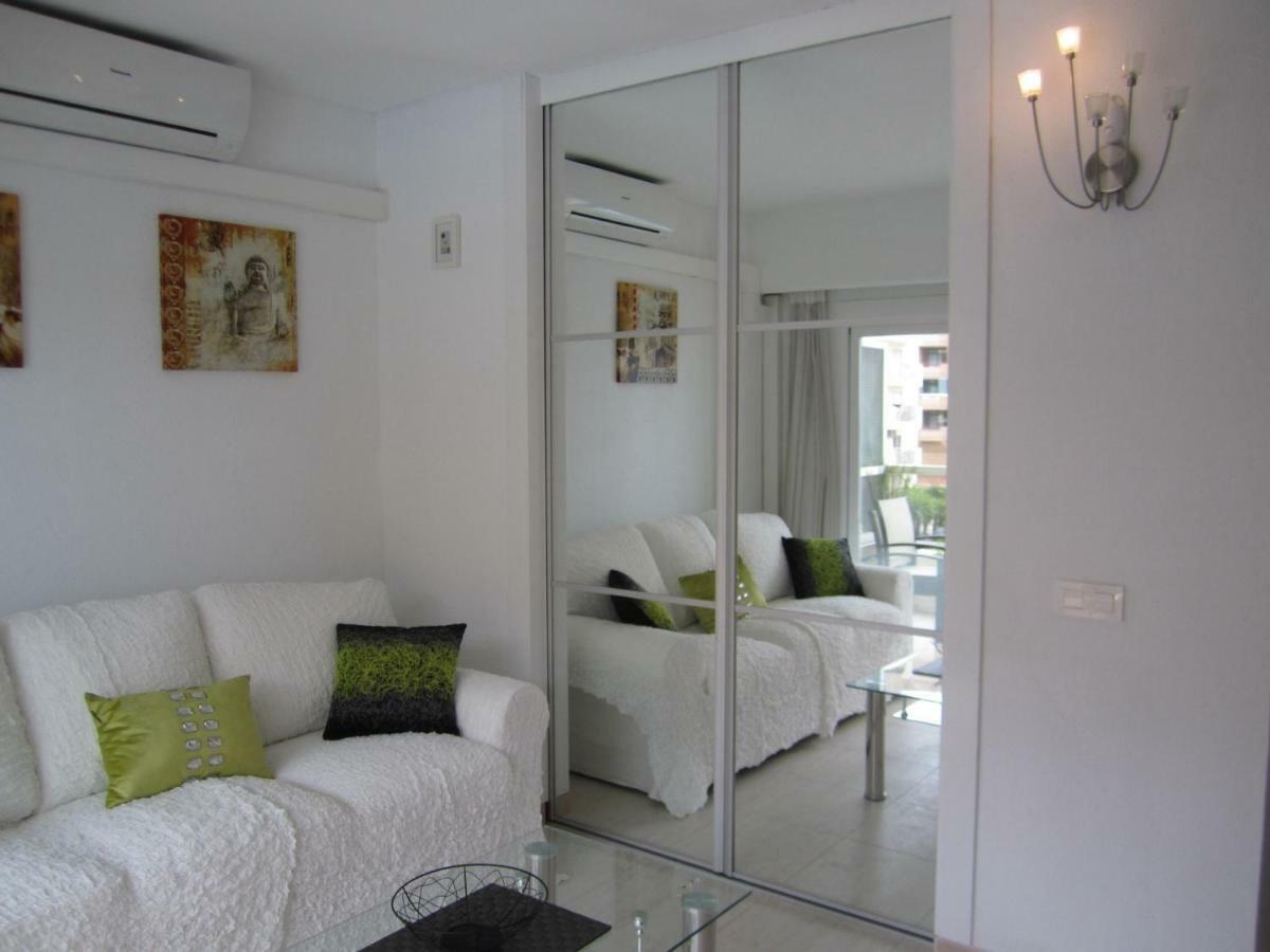 Hotel Apartamento Pyr Fuengirola Private Sunny Pool Side Buitenkant foto