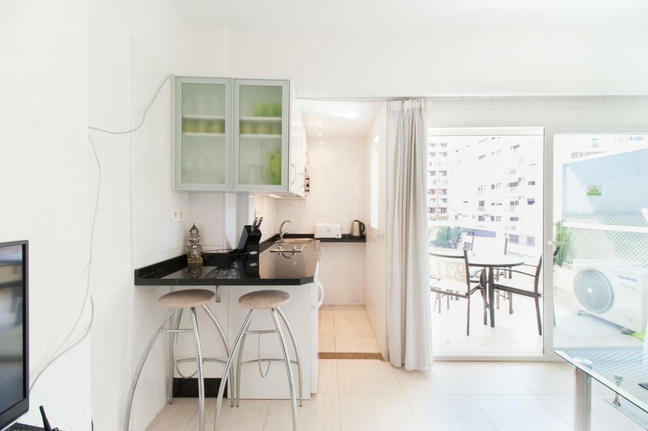Hotel Apartamento Pyr Fuengirola Private Sunny Pool Side Buitenkant foto