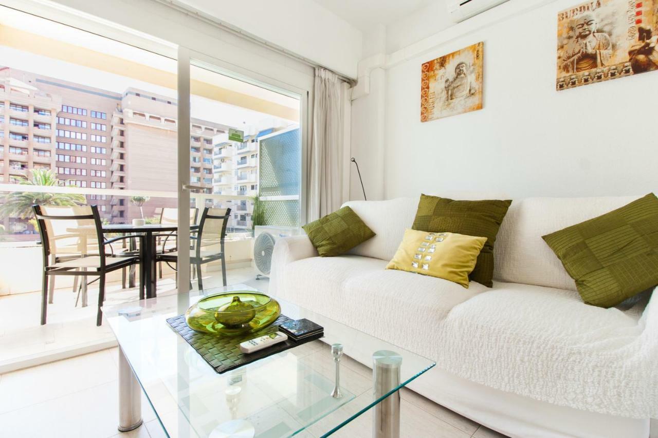 Hotel Apartamento Pyr Fuengirola Private Sunny Pool Side Buitenkant foto